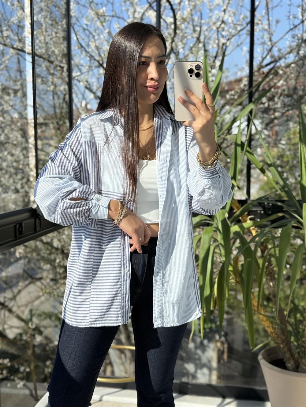 Asimetrik Çizgi Detaylı Pamuklu Gömlek Lacivert