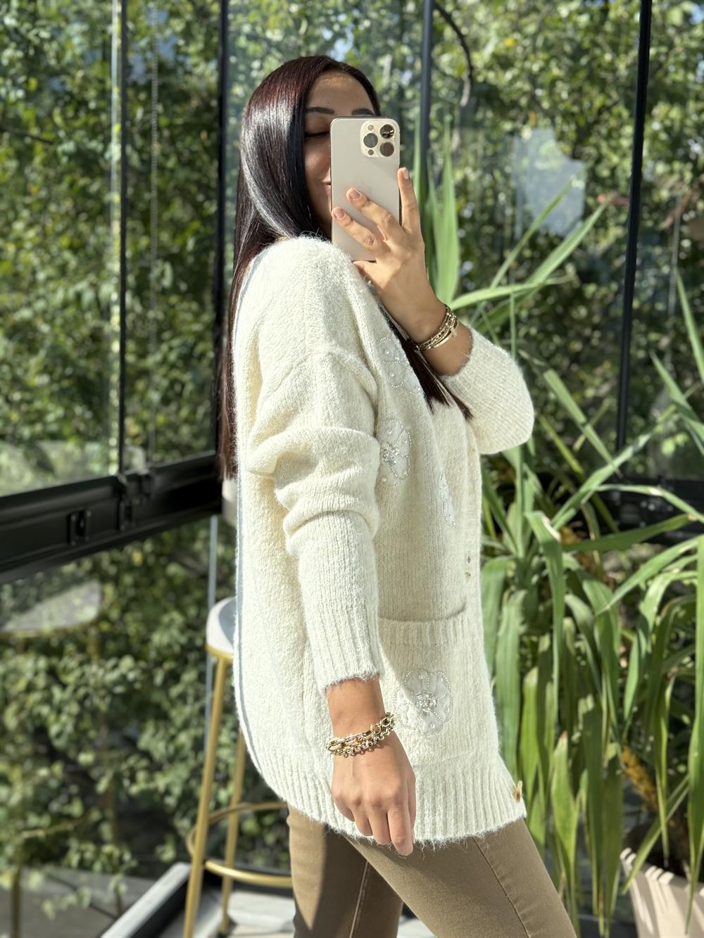 İthal Dokuma Kumaş Tül Ve Payet Çiçekli Hırka Ekru