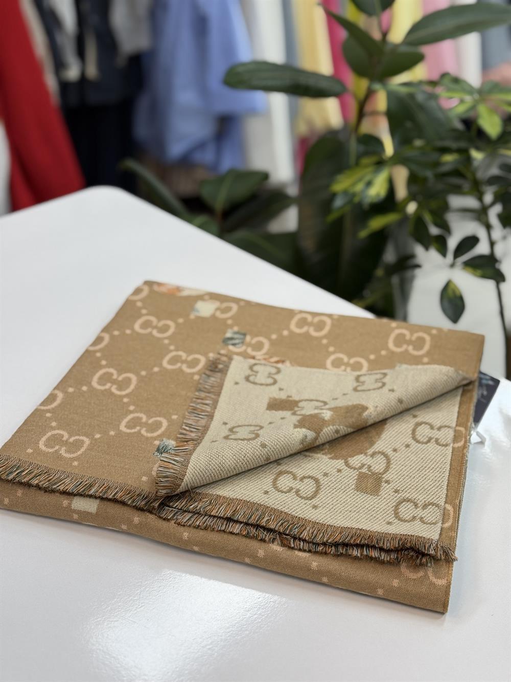 İthal Kaşmir Şal CC Bisküvi