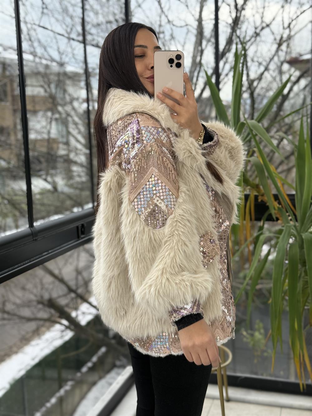 İthal Renkli Payetli Kürk Bej