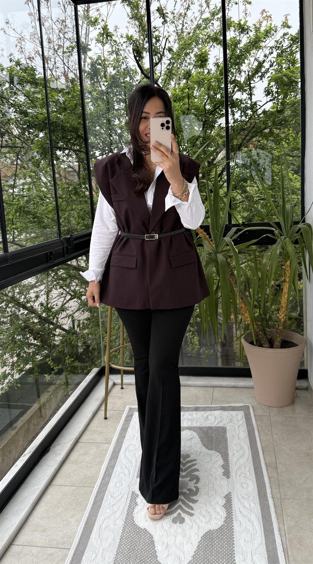 Vatkalı Kemerli Yelek Mürdüm