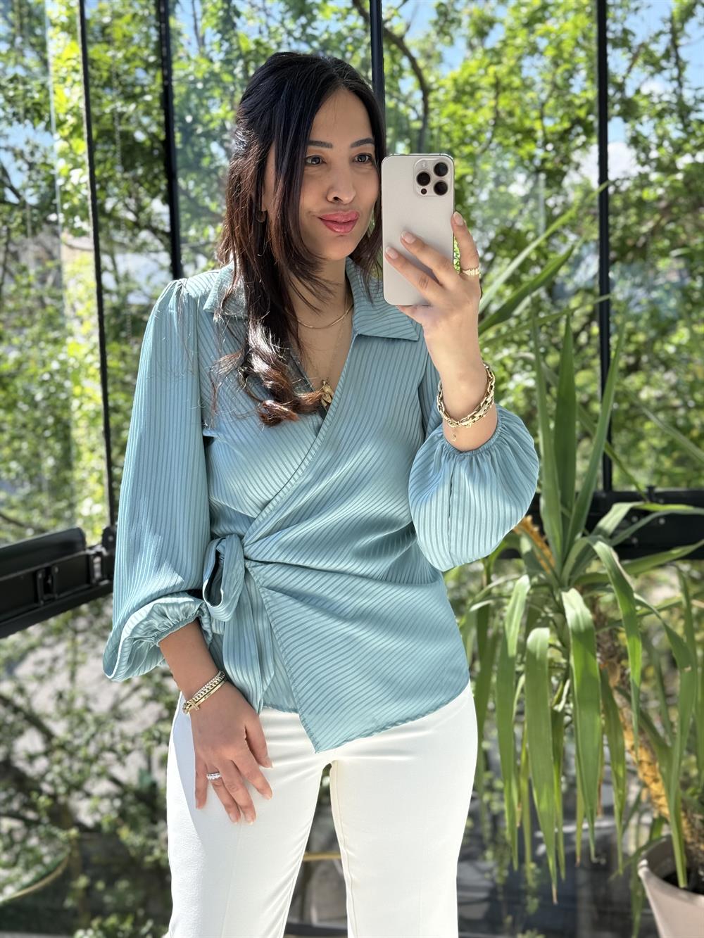 Yan Bağcıklı Yakalı Bluz Su Yeşili