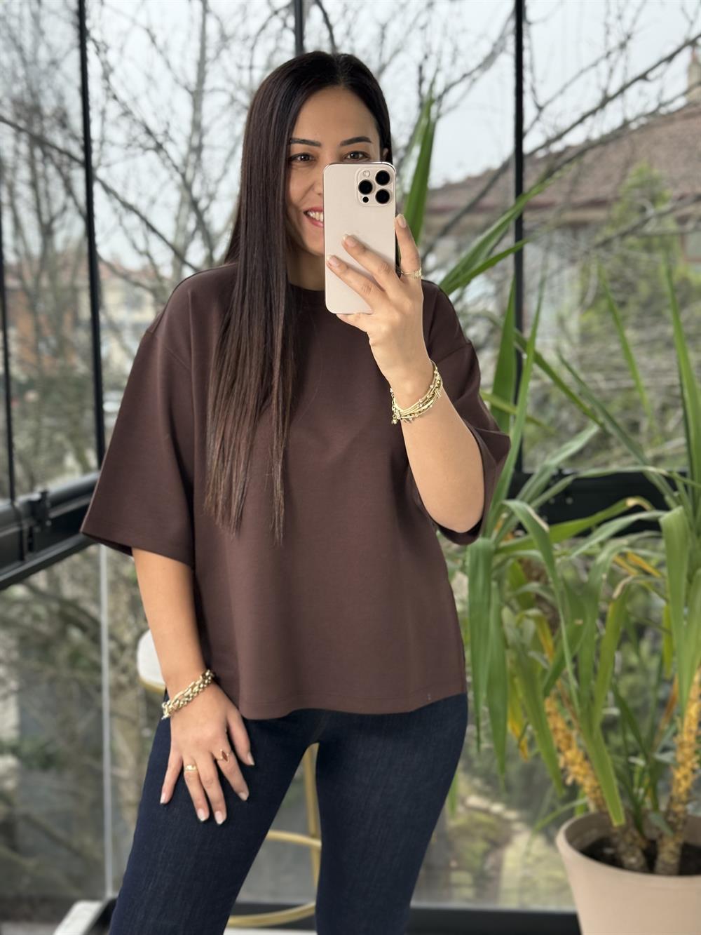 Oversize Yanları Yırtmaçlı Modal Tişört Kahve