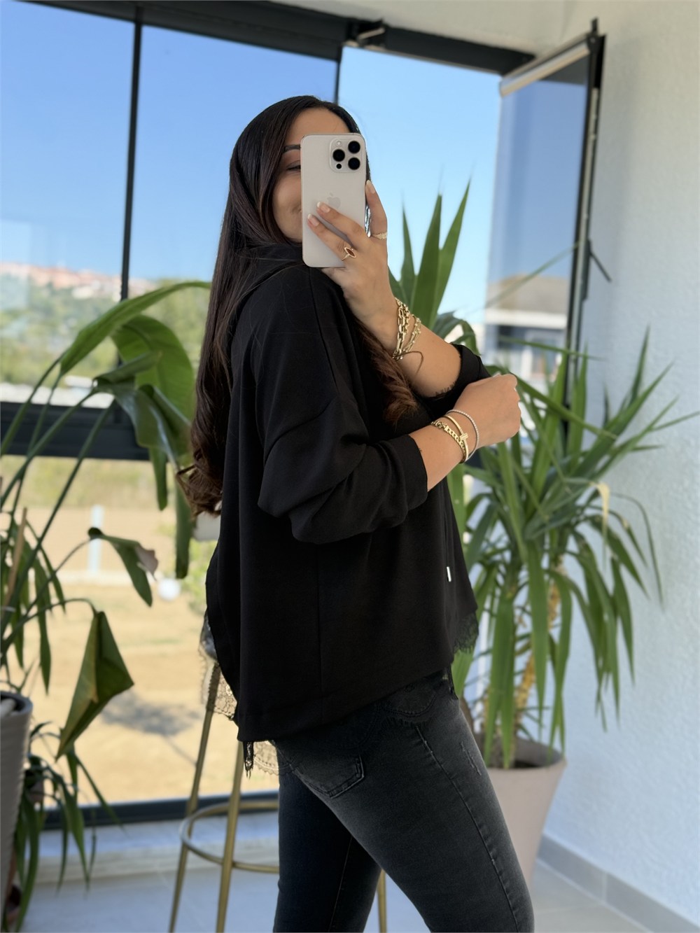 Dantel Detaylı Sweatshirt Siyah