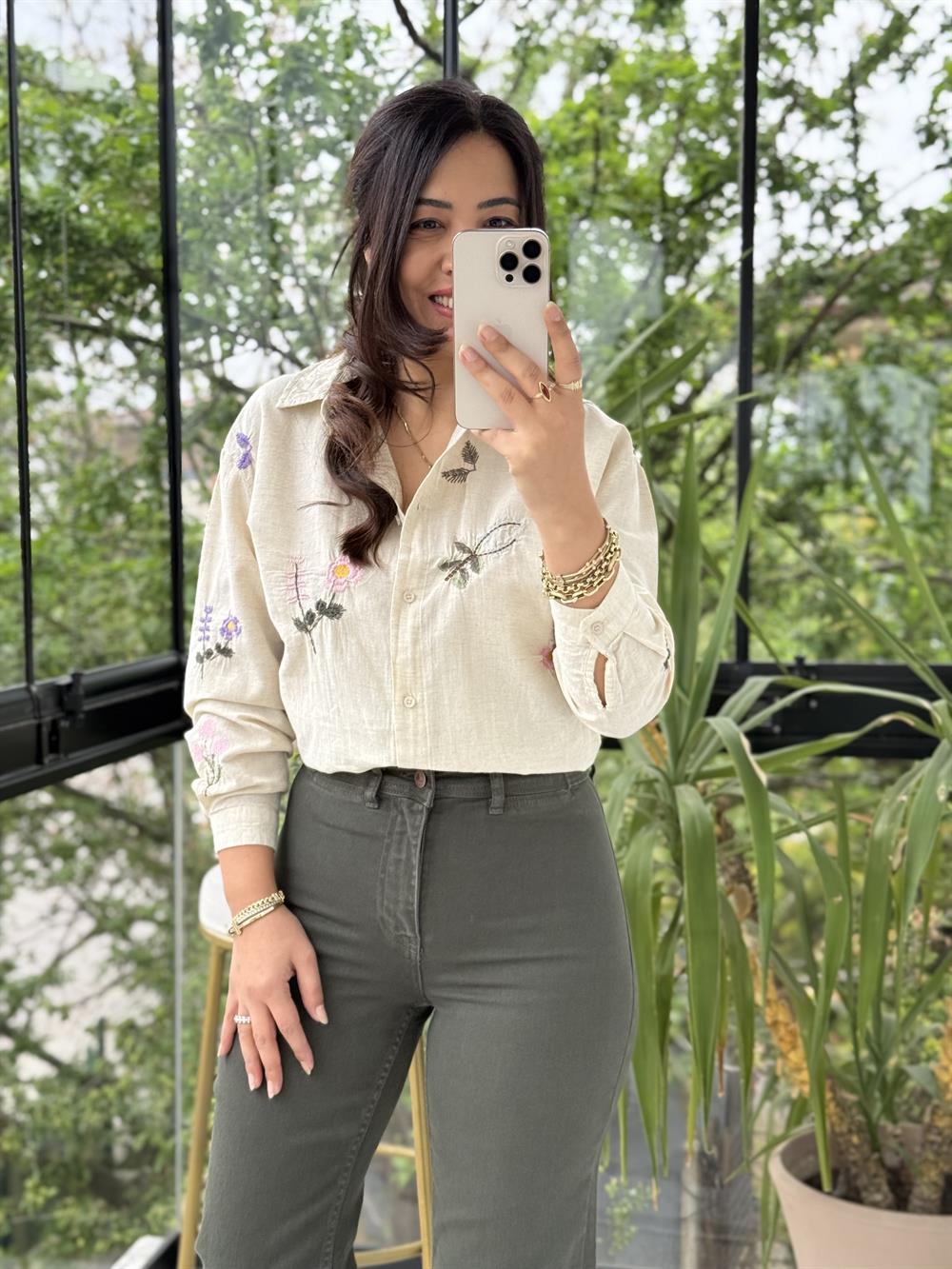 Bahar Nakışlı Gömlek Natural