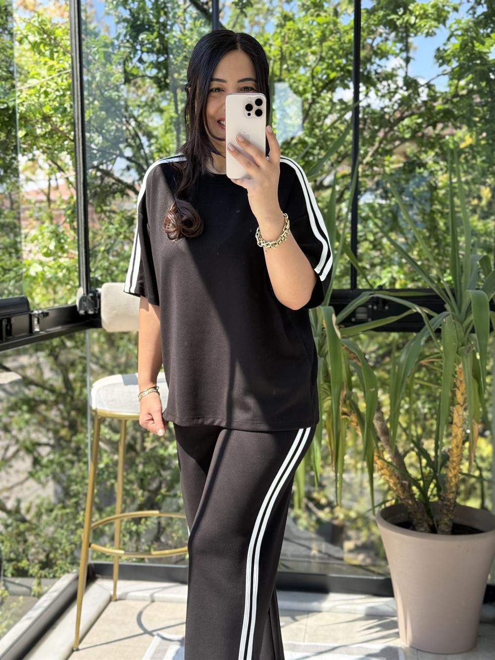 Şerit Detaylı Cool Takım Siyah