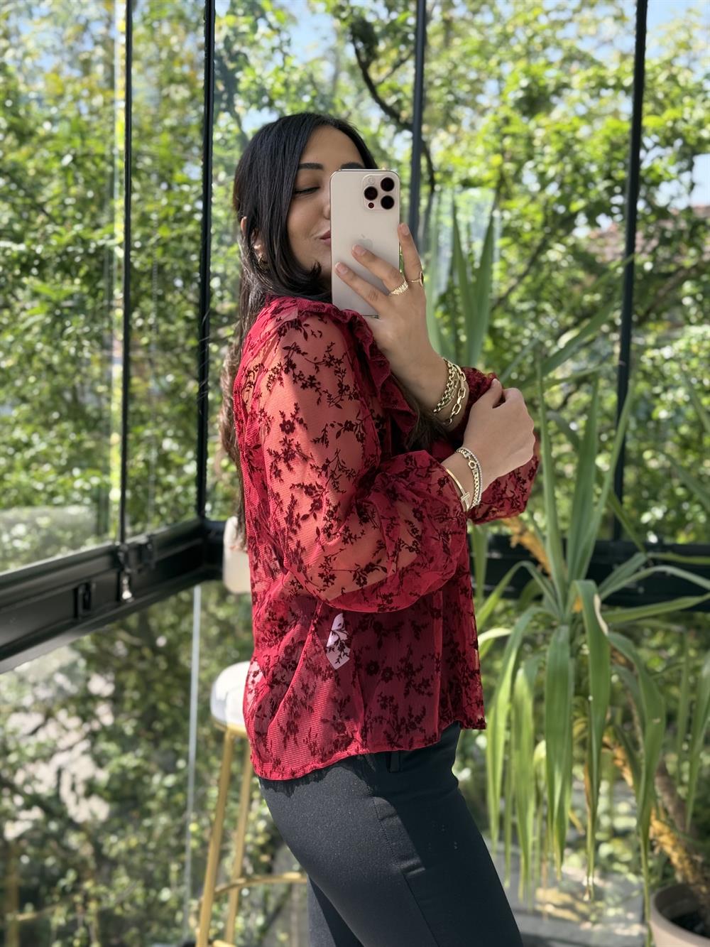 Kabartmalı Fırfırlı Tül Bluz Gömlek Bordo