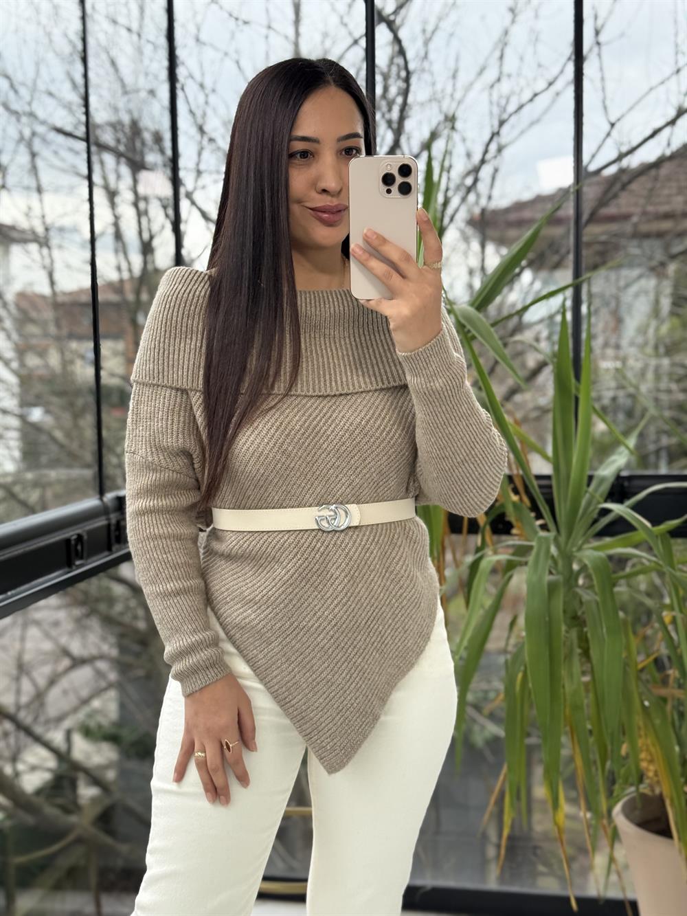 Madonna Yaka Asimetrik Kazak Vizon