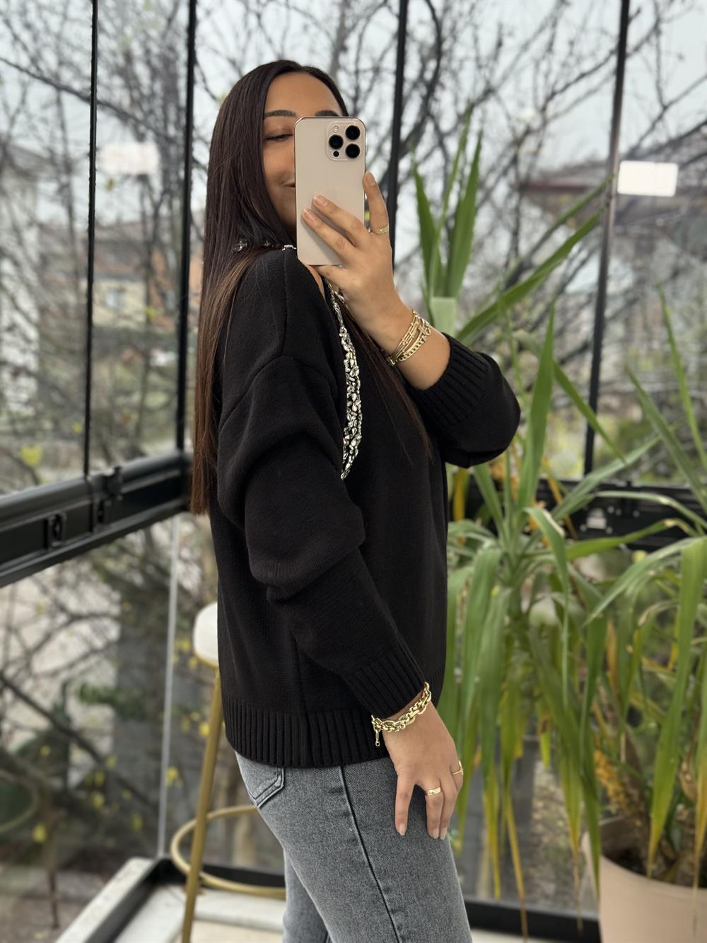 Taş Şerit işleme Cut Aut Kazak Siyah