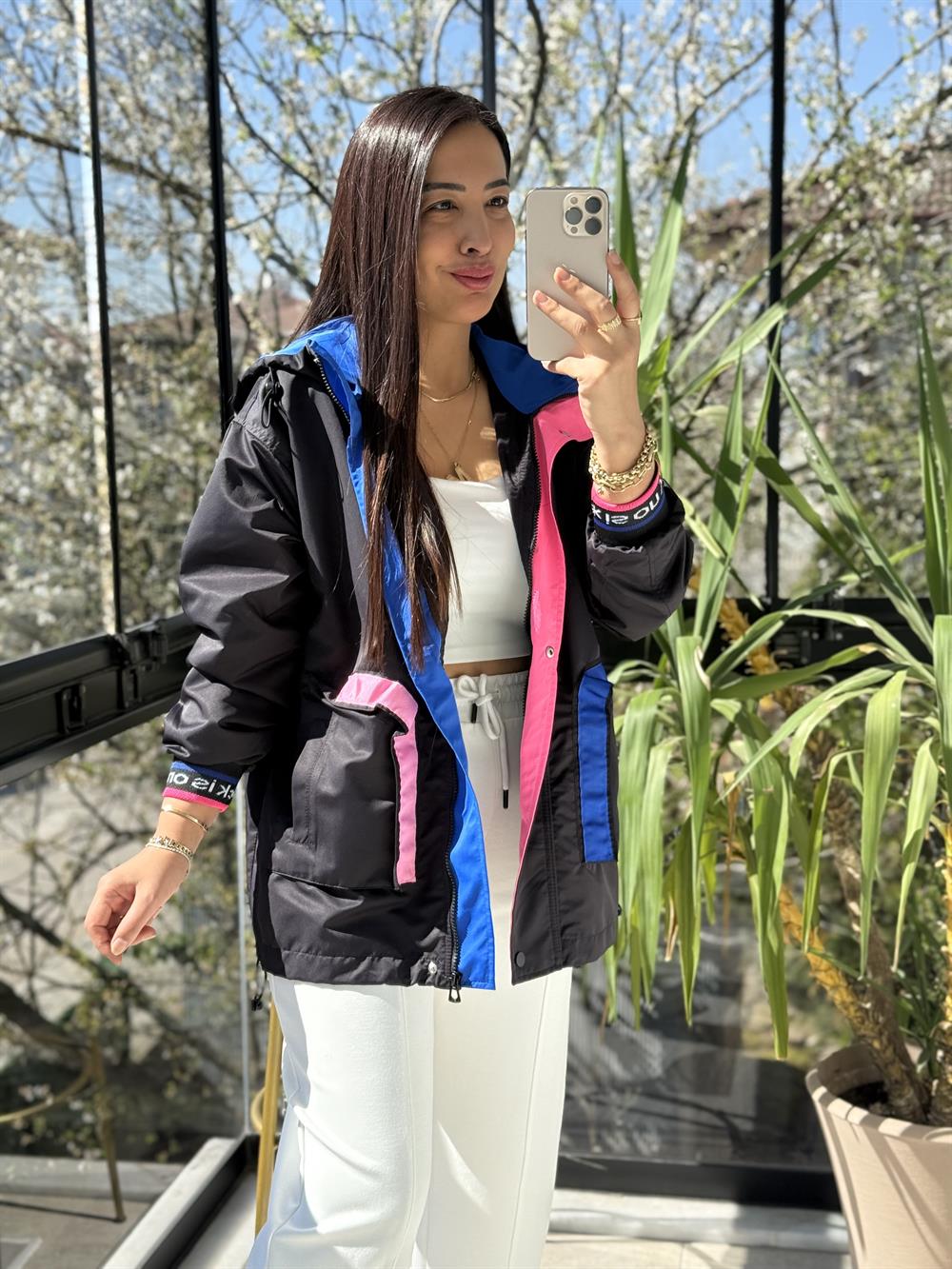 Neon Block Yağmurluk Siyah