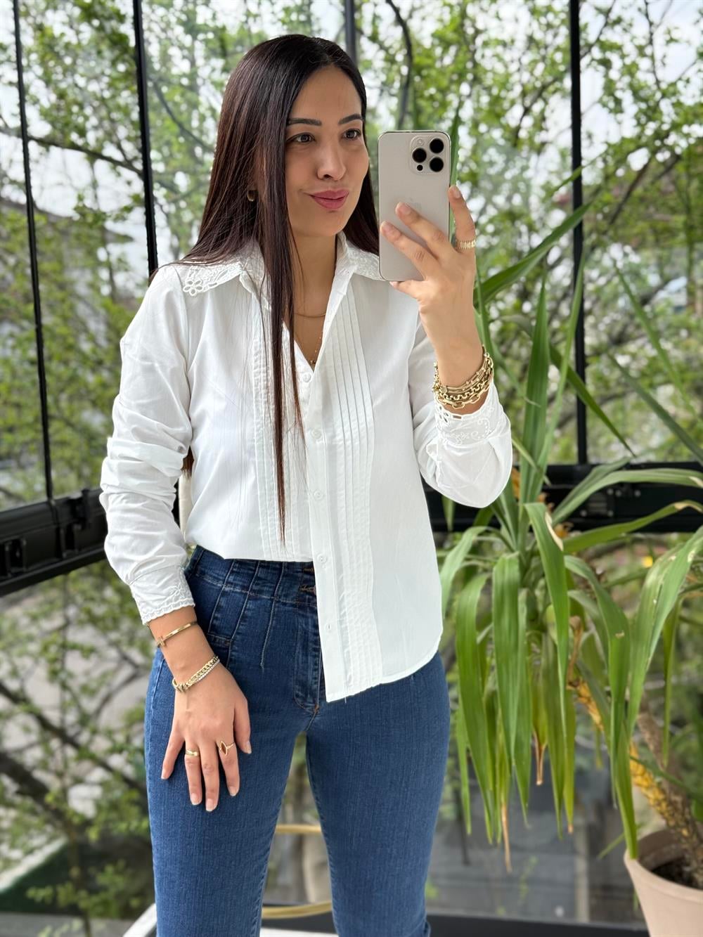 Paris Dantel Yakalı Gömlek Beyaz