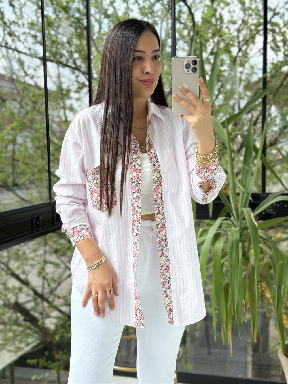 Çiçek Detaylı Çizgili Gömlek Pembe