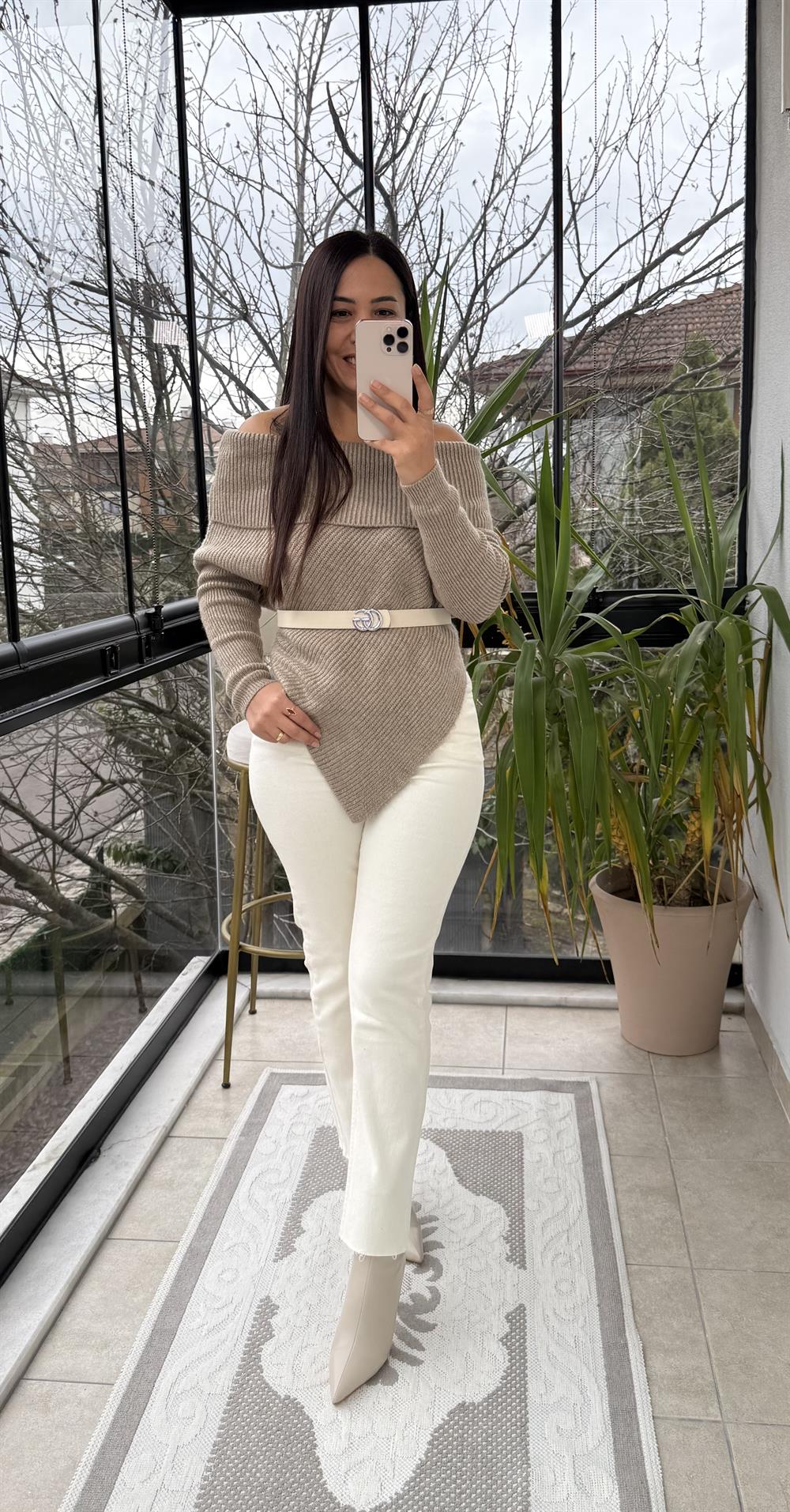 Madonna Yaka Asimetrik Kazak Vizon