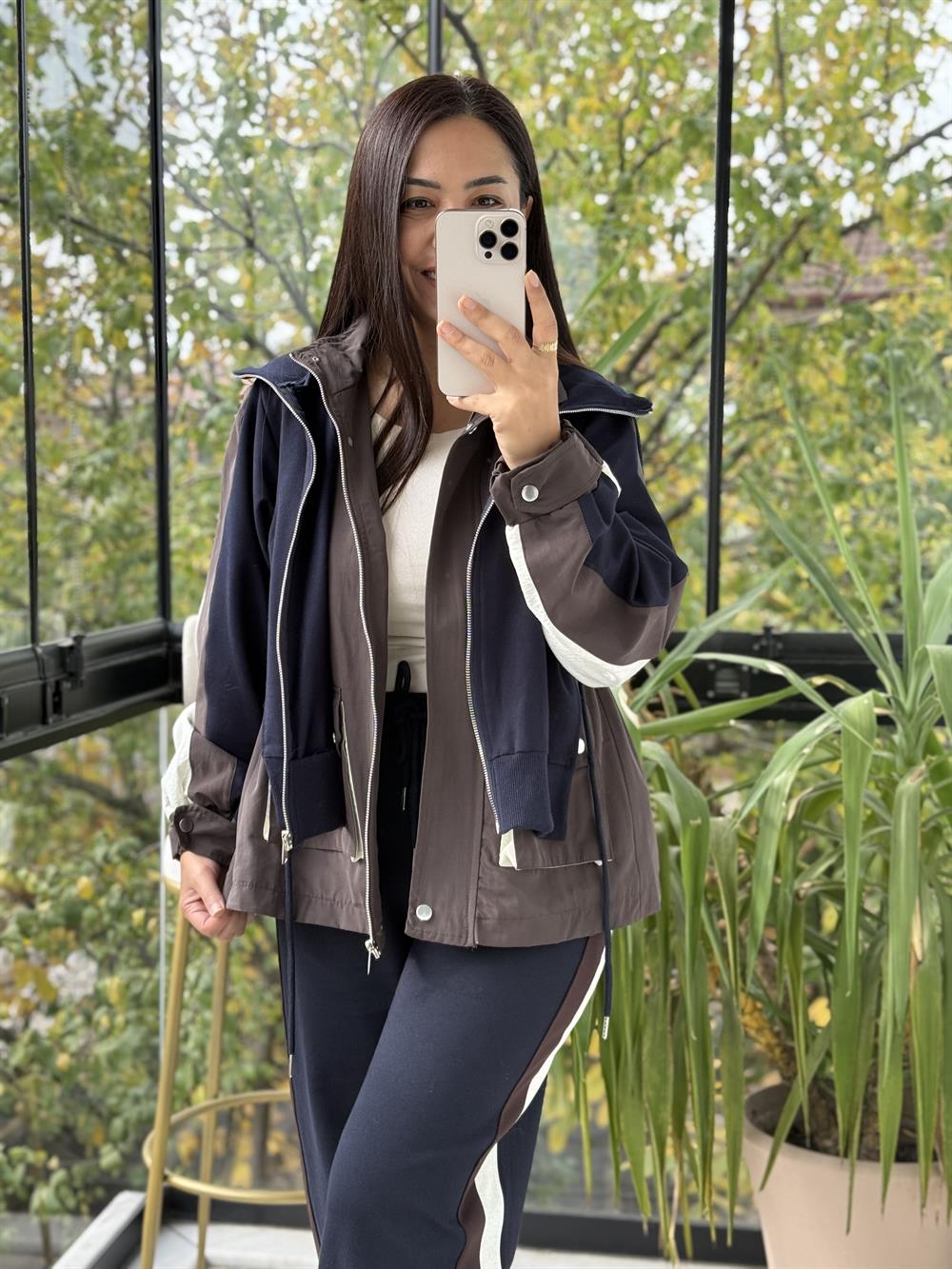 Twst Model Parçalı Takım Kahve