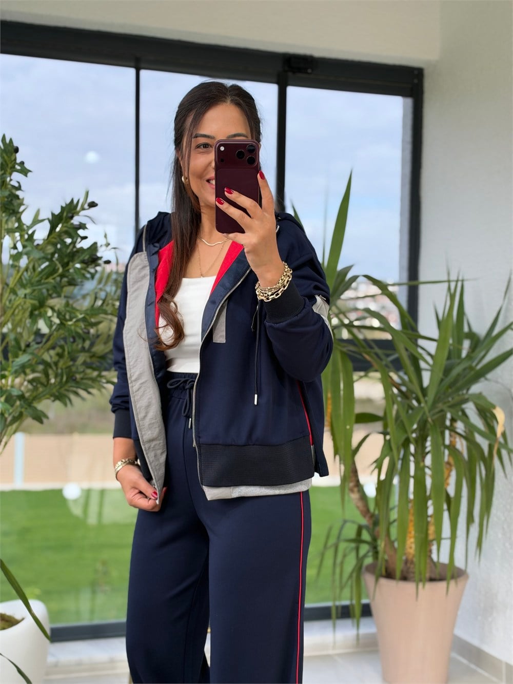 Twst Model Garnili Takım Kırmızı Detaylı