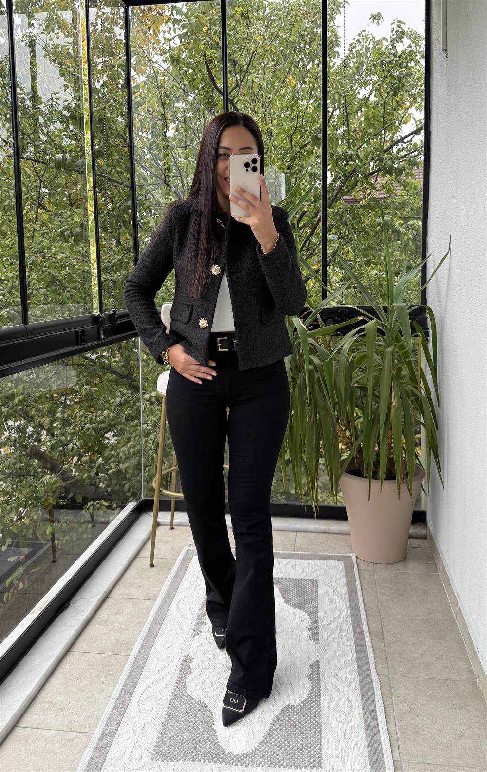 Kısa Gold Düğme Yün Ceket Siyah