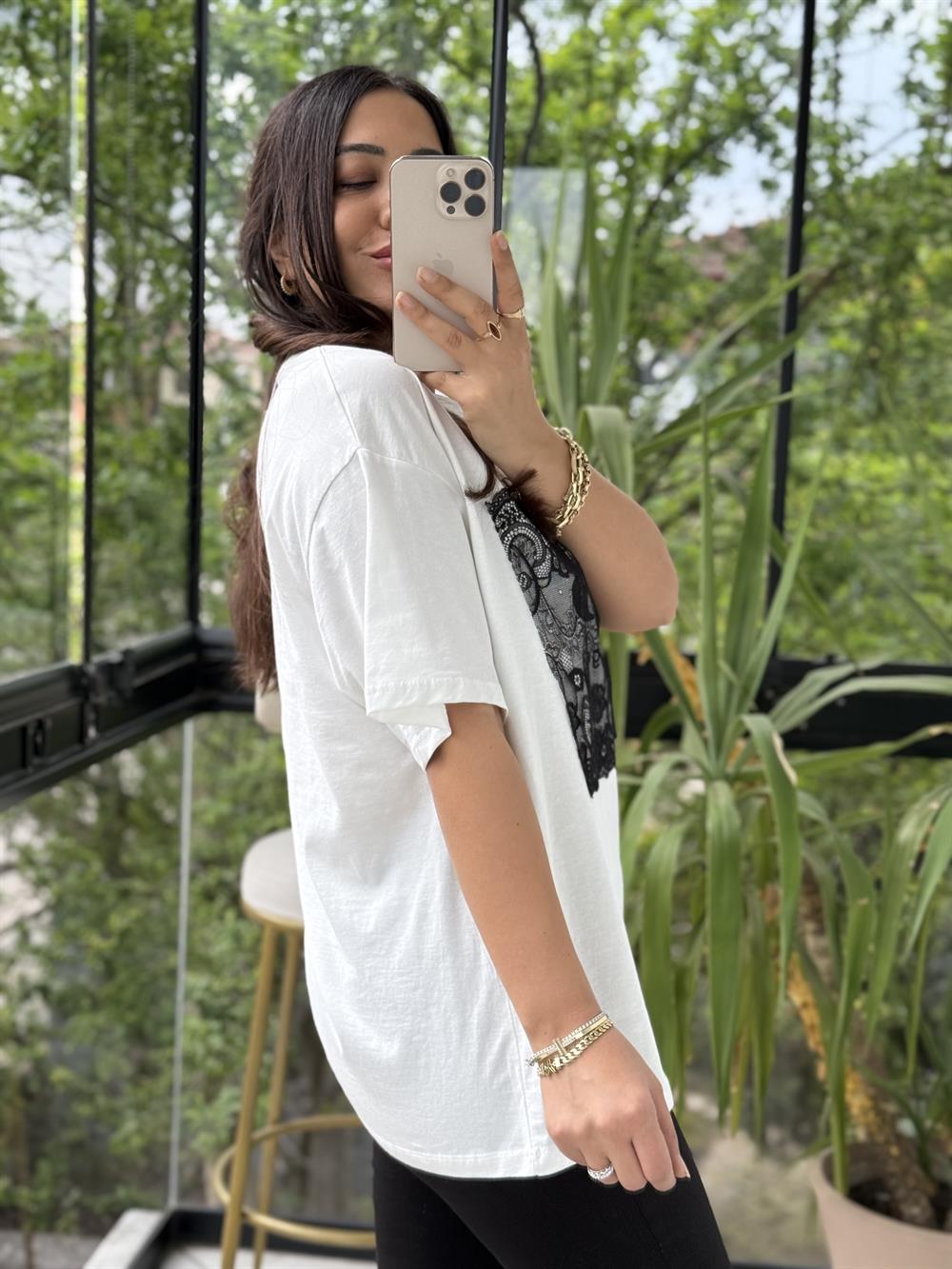 Tül Detaylı Yazılı Tişört Beyaz