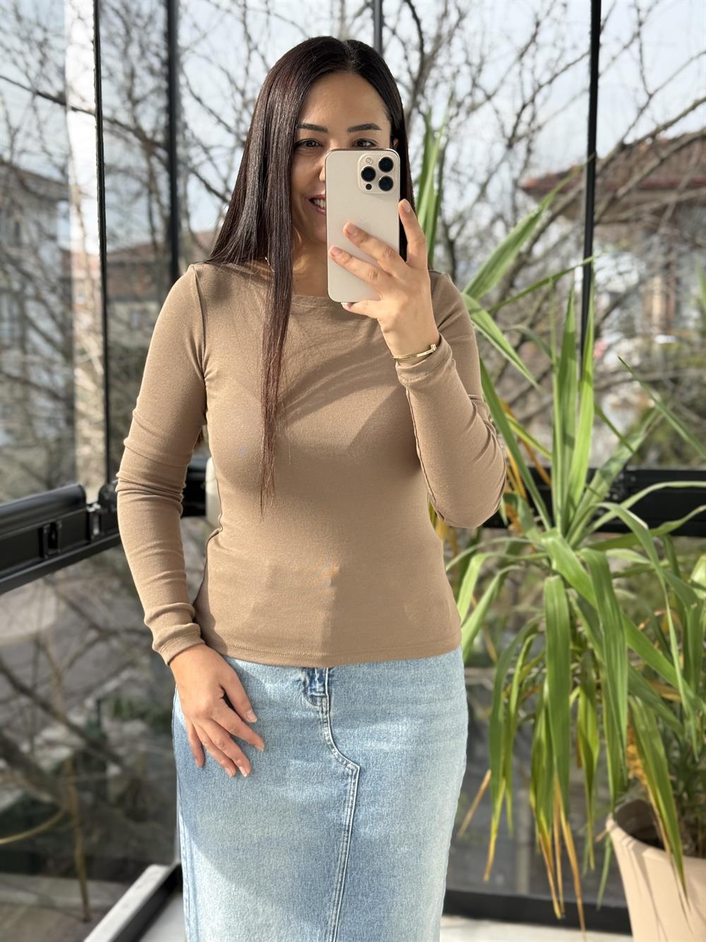 Dilvin Kayık Yaka Uzun Kollu Top Bluz Vizon