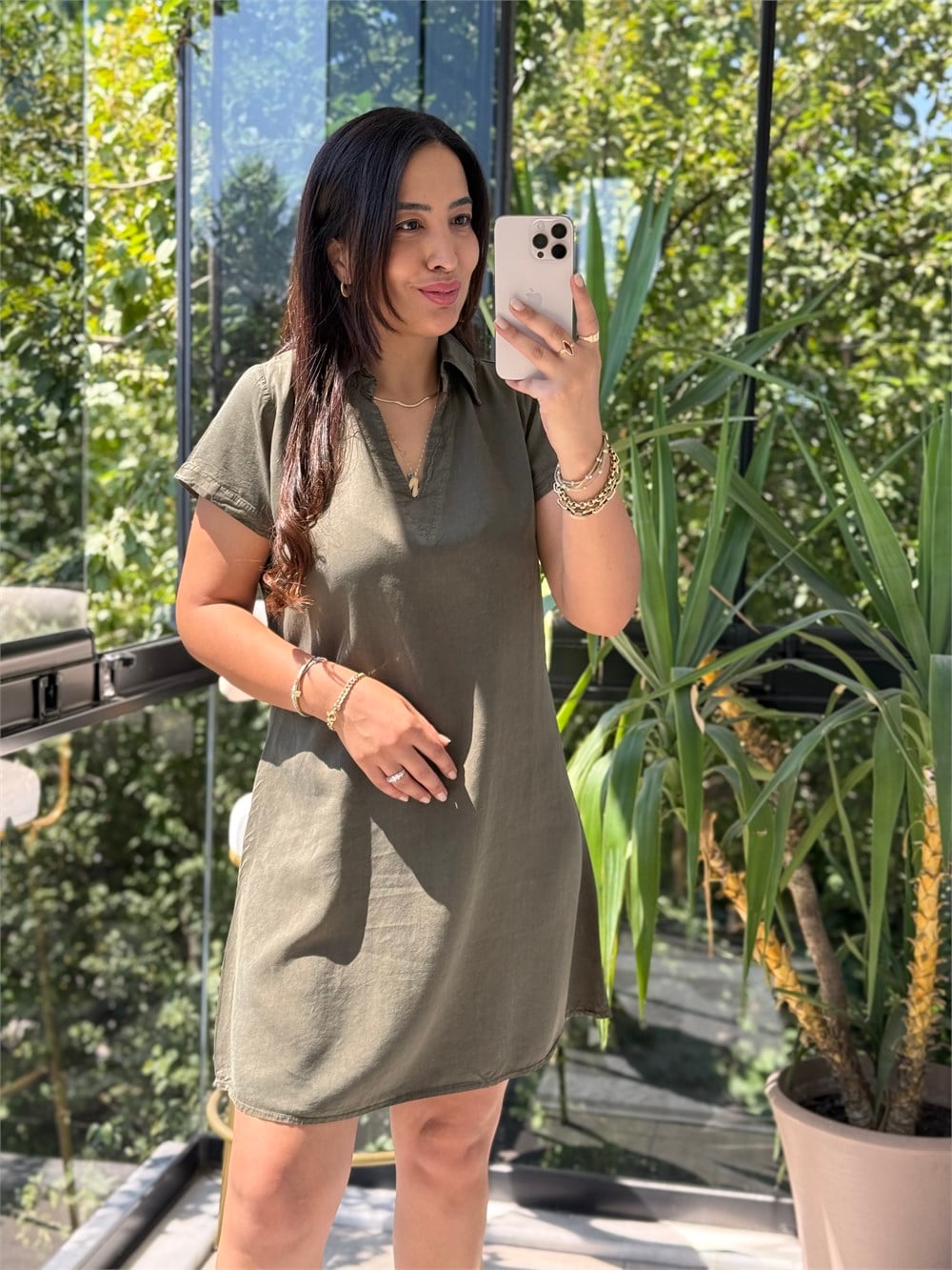 V Yakalı Kolsuz Mini Elbise Haki Yeşili