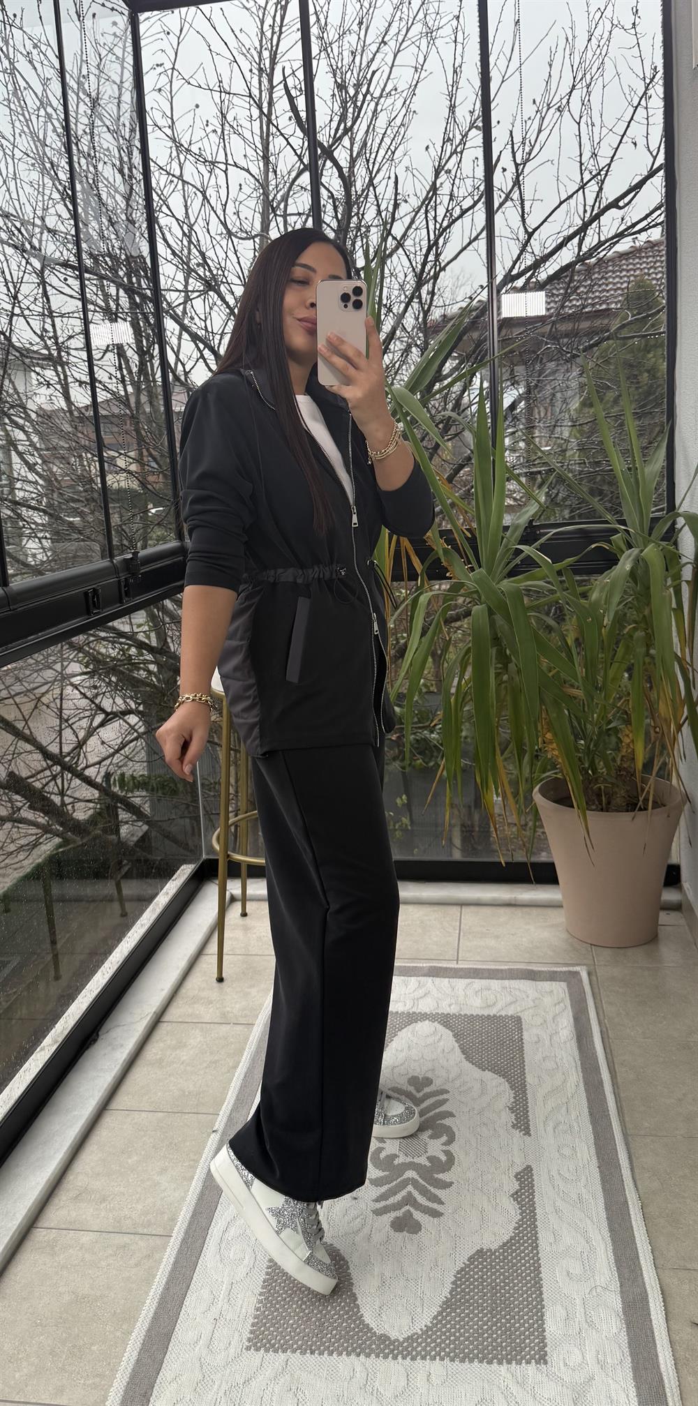 Beli Büzgü Detaylı Takım Siyah