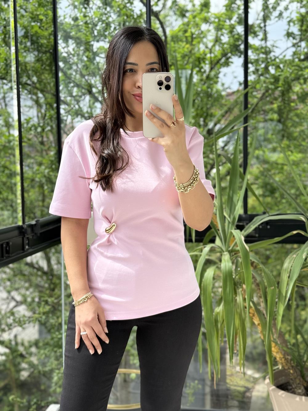 Dilvin Aksesuar Detaylı Kısa Kollu Tişört Pembe