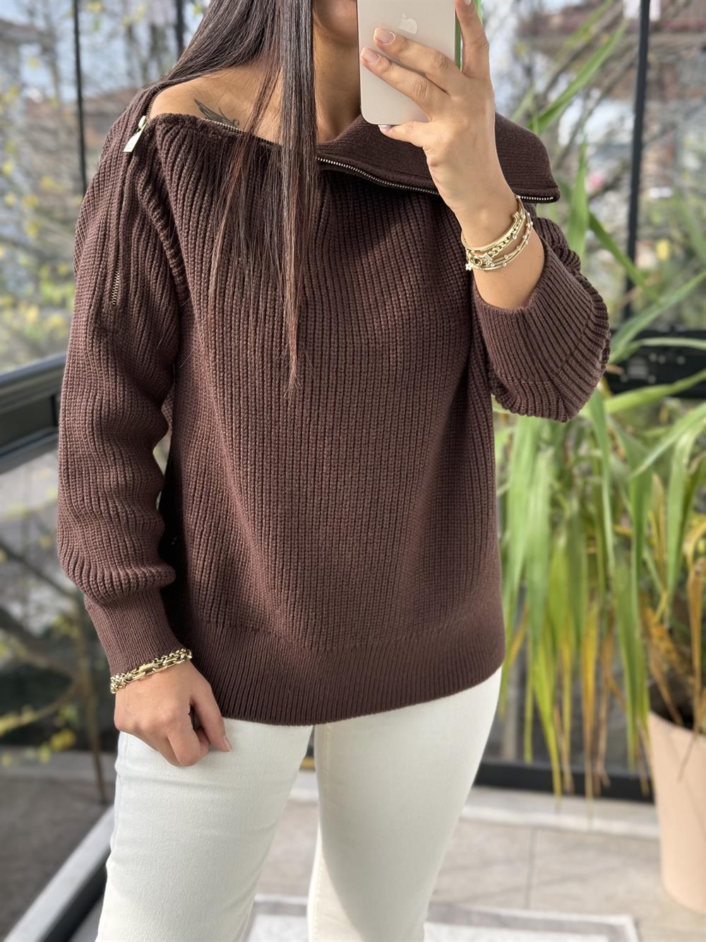 Yandan Fermuarlı Geniş Yaka triko Kazak Kahve
