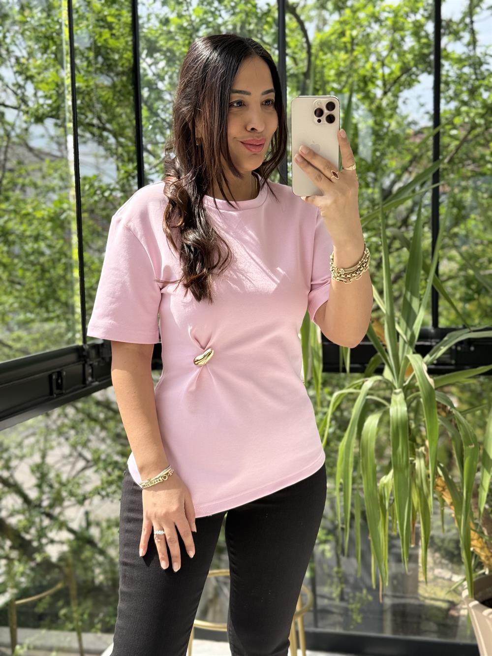 Dilvin Aksesuar Detaylı Kısa Kollu Tişört Pembe