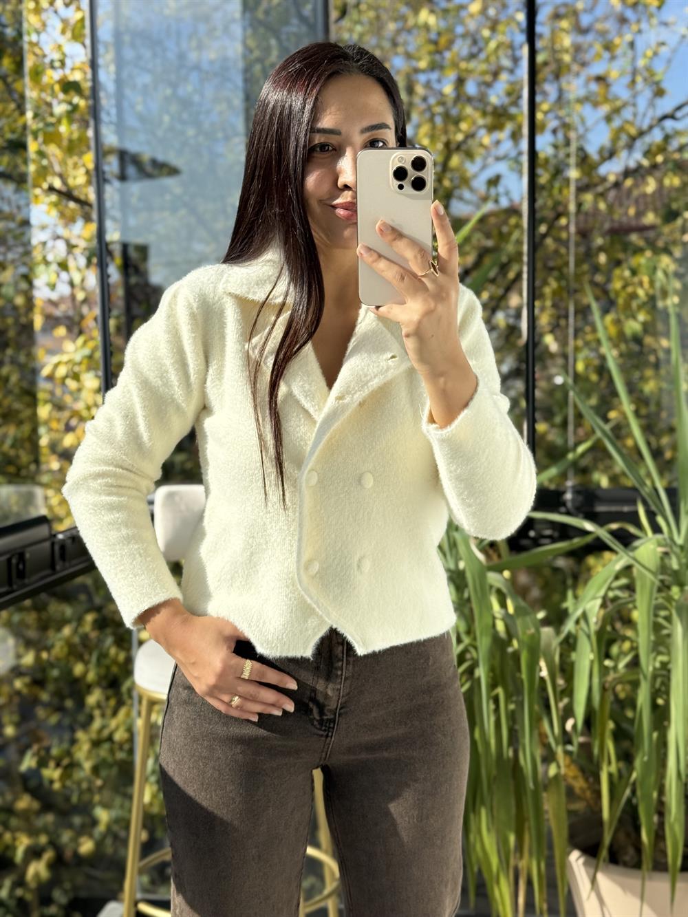 Çift Düğmeli Angora Hırka Ekru