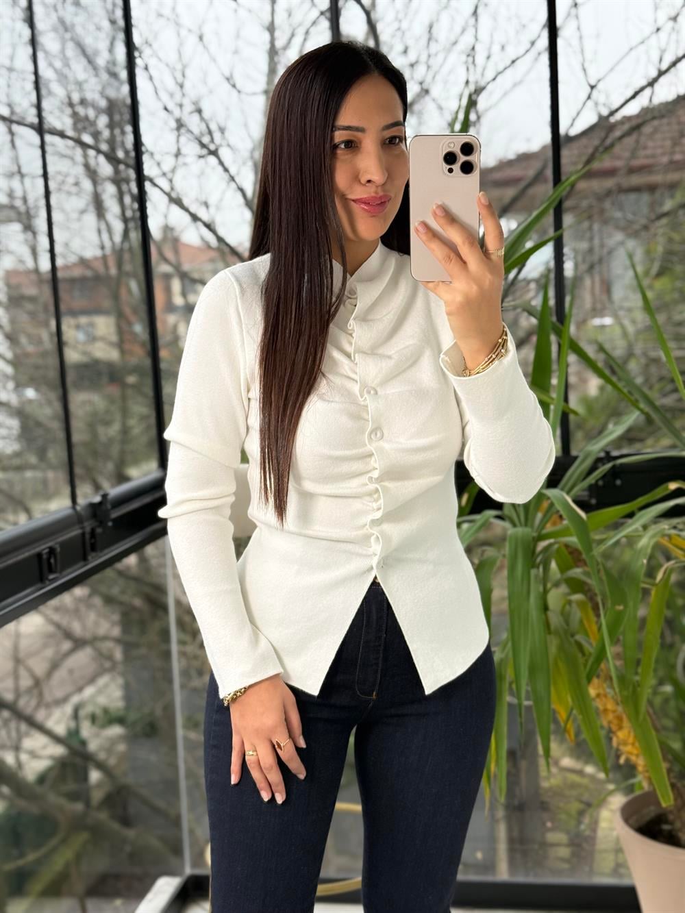 Önü Büzgülü Düğmeli Triko Hırka Krem