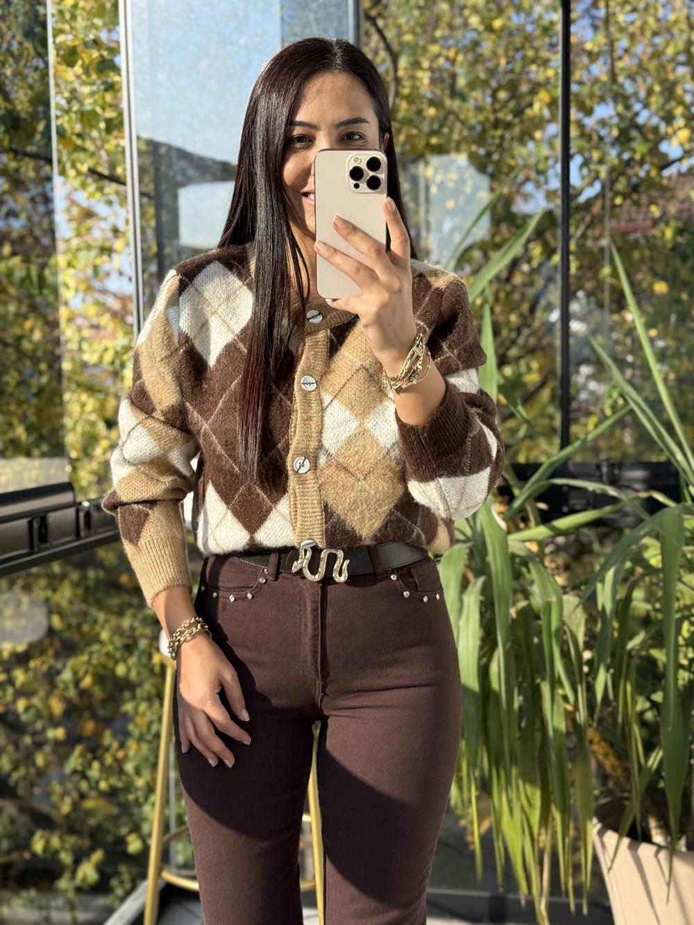 Kısa Baklava Desenli Hırka Kahve