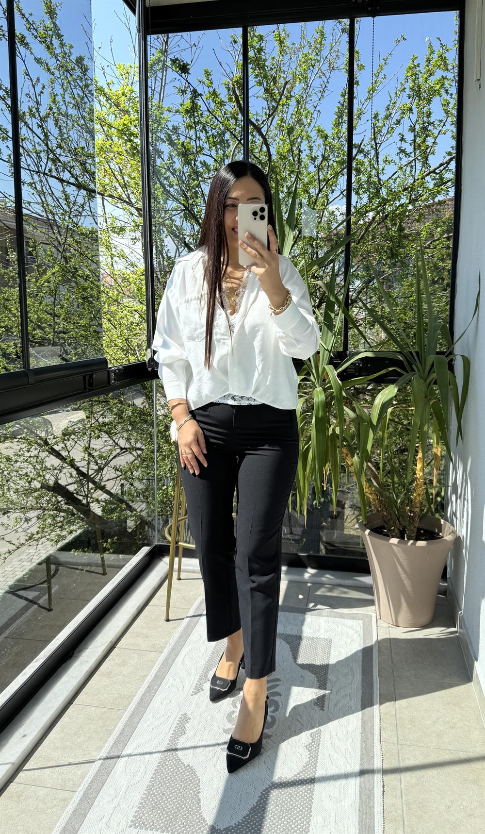 Güpür Atletli Gömlek Beyaz