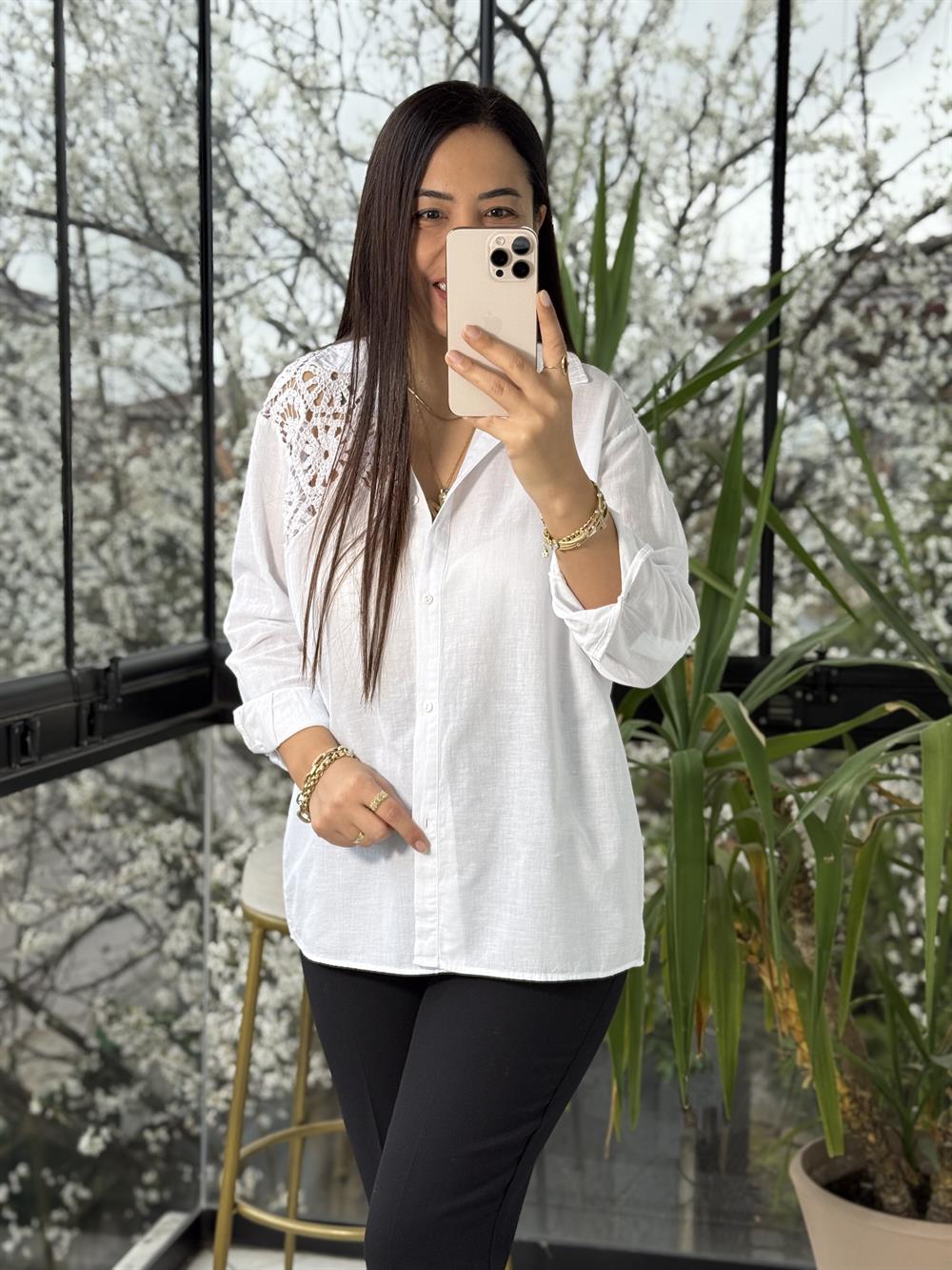 Omuz Dantel Detaylı Natural Gömlek Beyaz