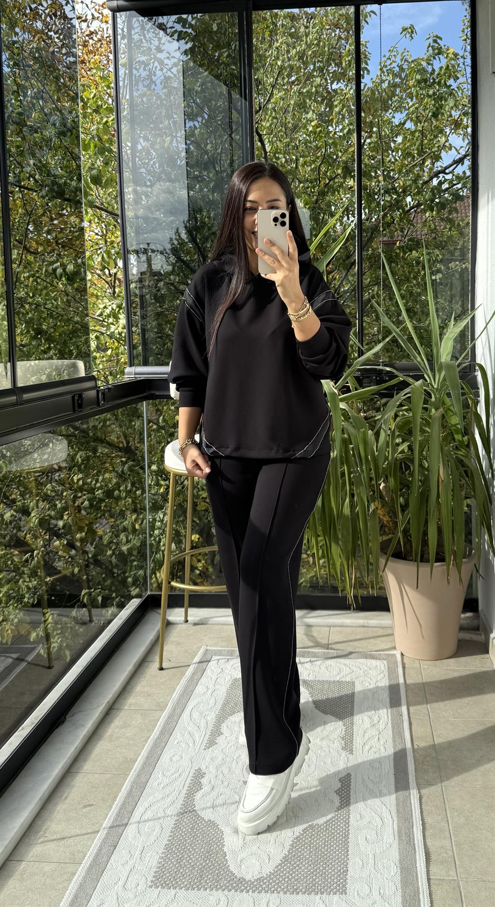 Taşlı Şeritli Takım Siyah