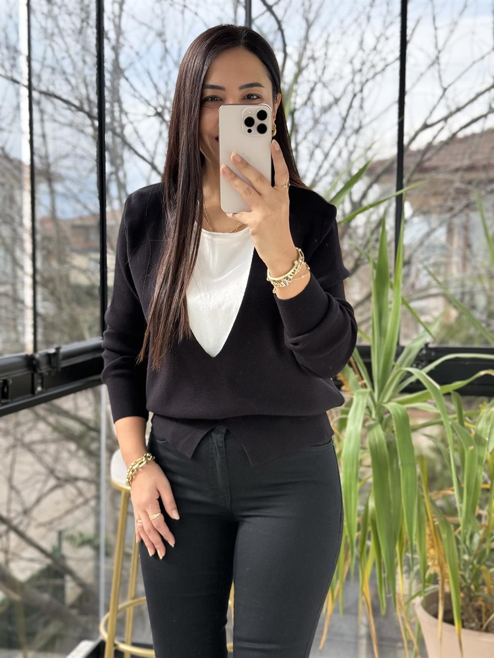 Çift Parça Görünümlü Triko Siyah