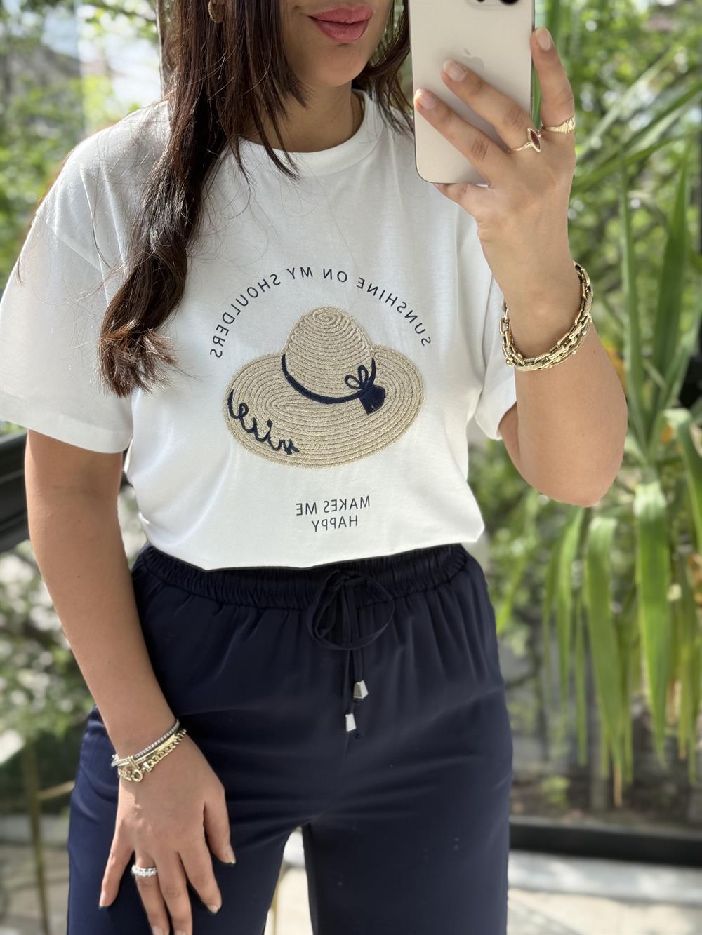 Hasır Şapkalı Tişört Ekru 