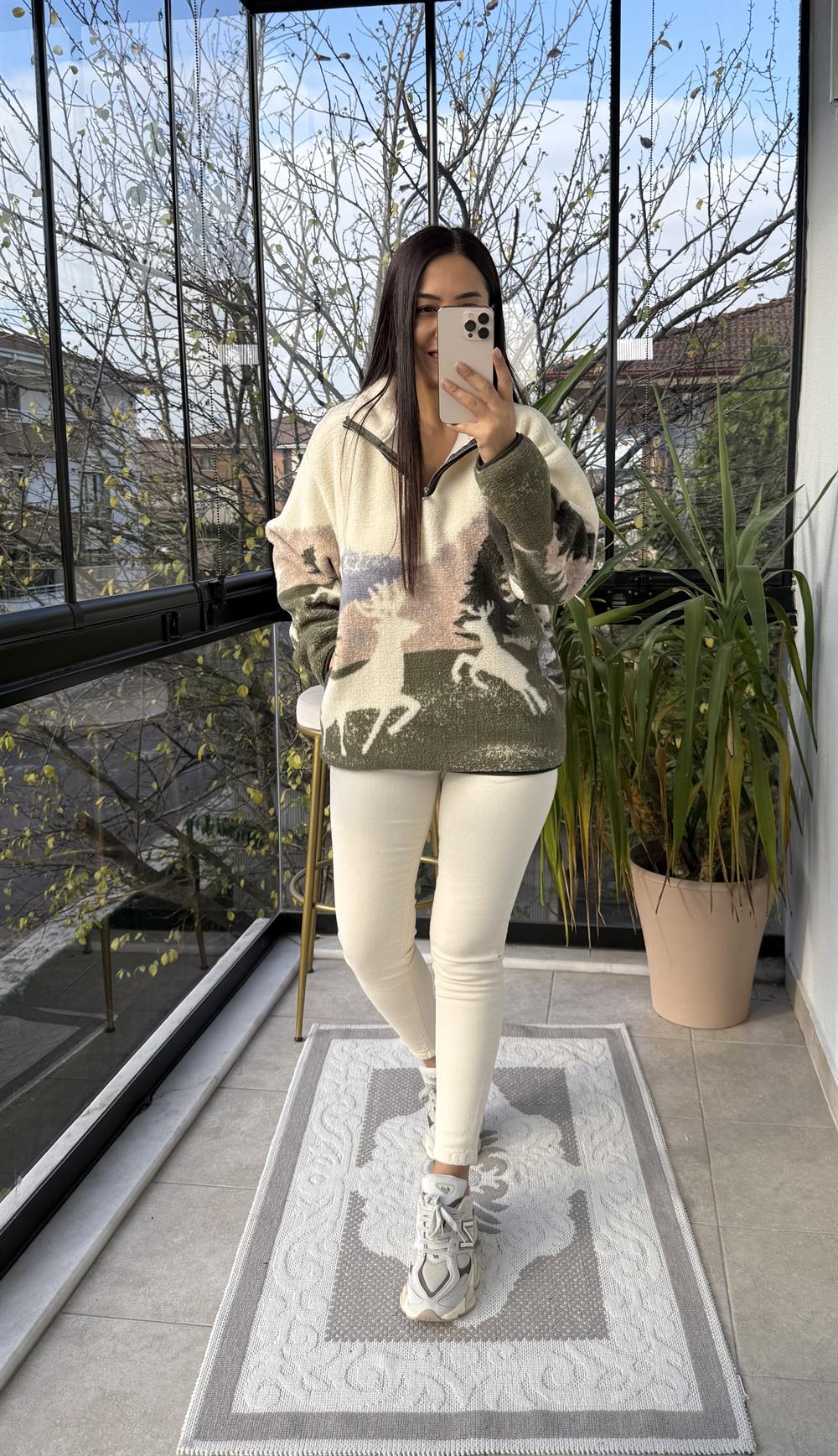 Desenli Yarım Fermuarlı Polar Sweat Yeşil