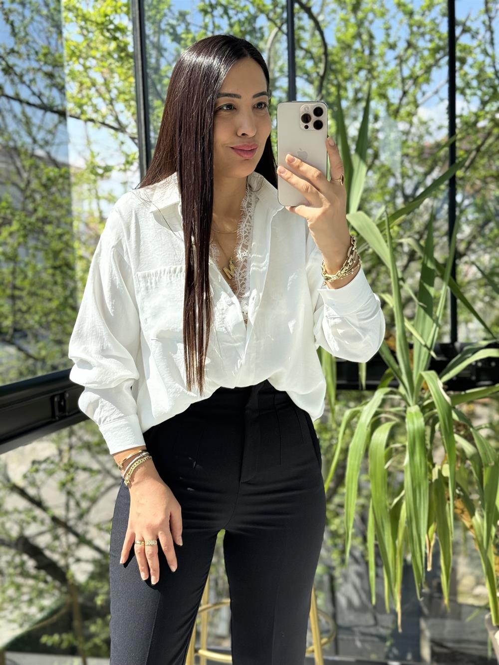 Güpür Atletli Gömlek Beyaz