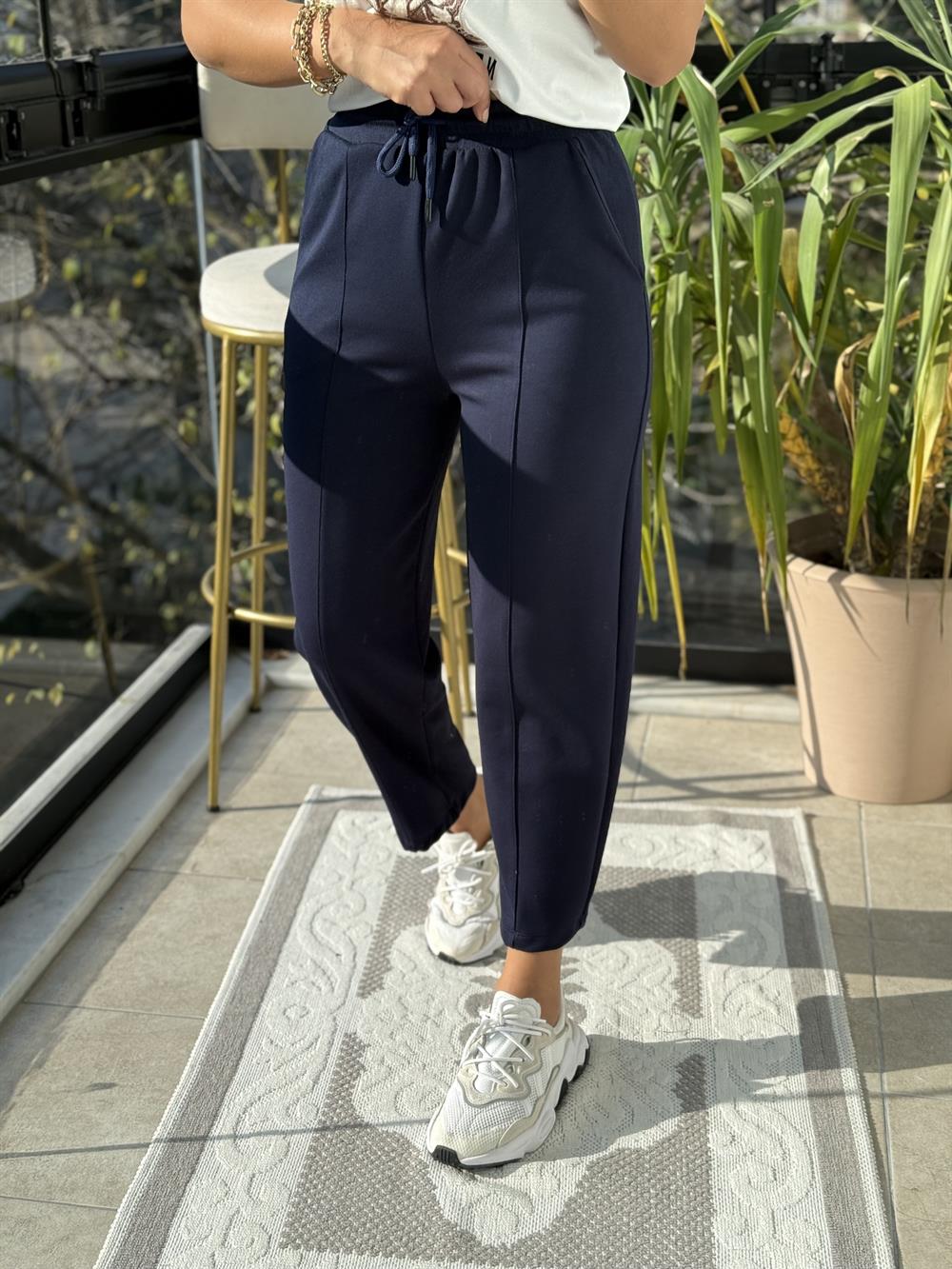 Modal Önü Dikişli Pantolon Lacivert