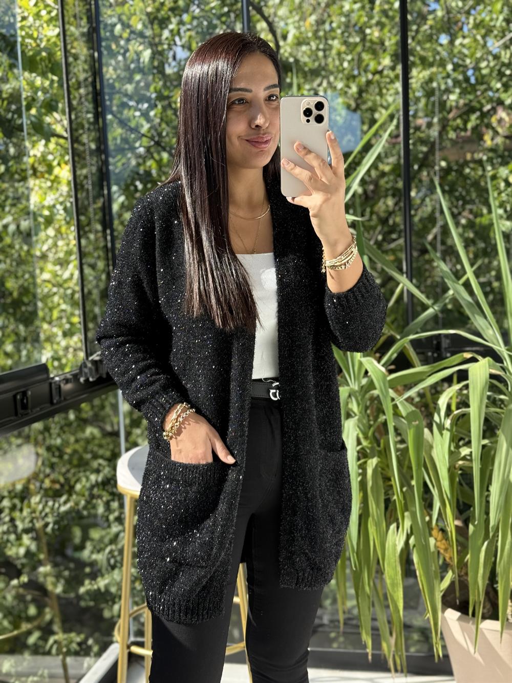 Önü Cep Detaylı Slim Yumoş Hırka Siyah