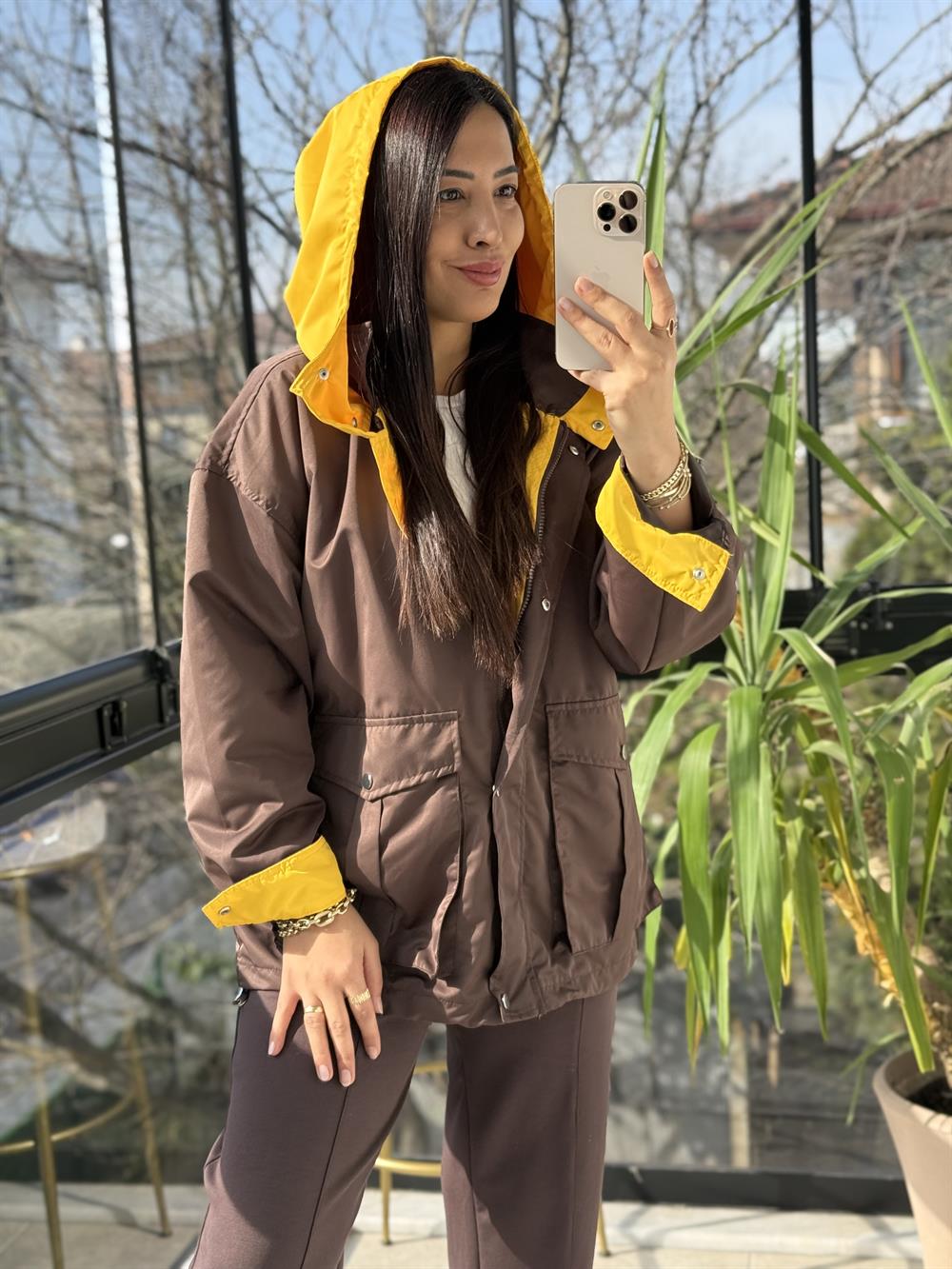 Kontrast Kapüşonlu Yağmurluk Kahve