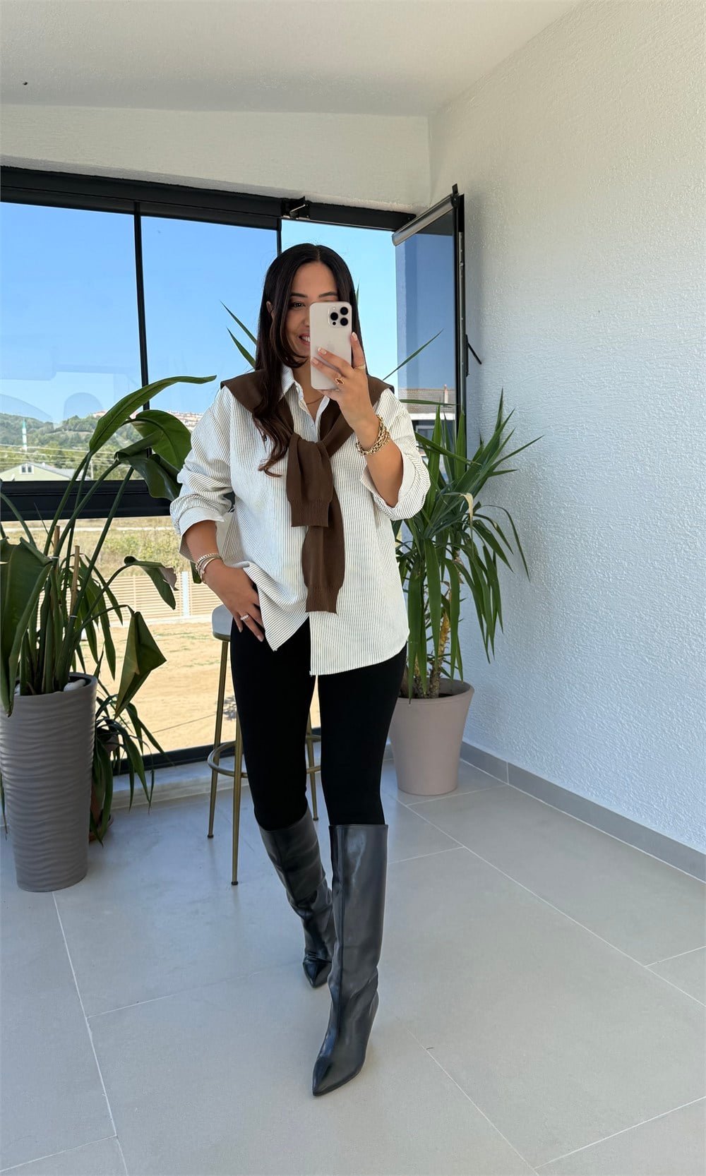 İthal Model Atkı Detaylı Gömlek Bej