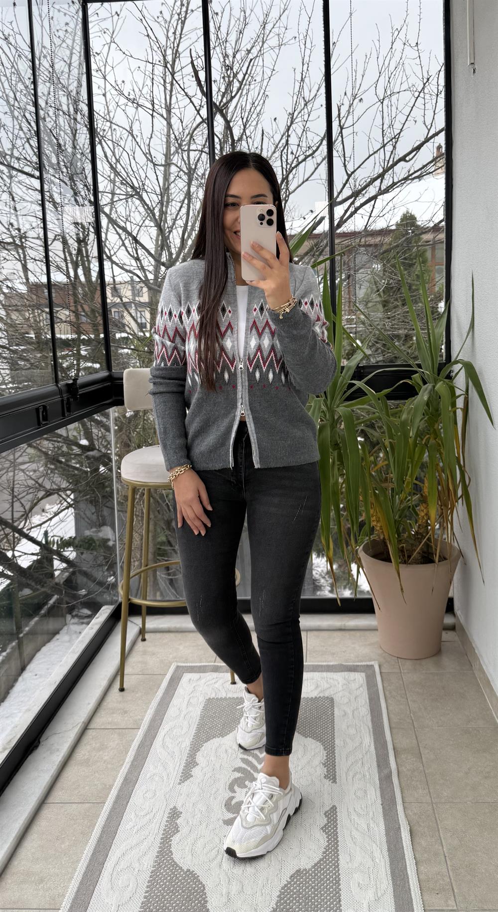 Geometrik Desenli Çift Fermuarlı Hırka Gri