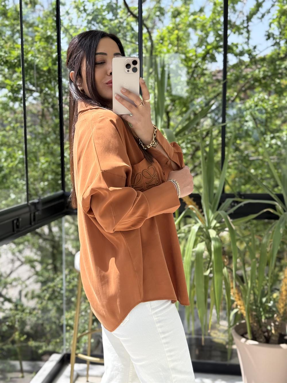 Cebi Nakışlı Gömlek Taba