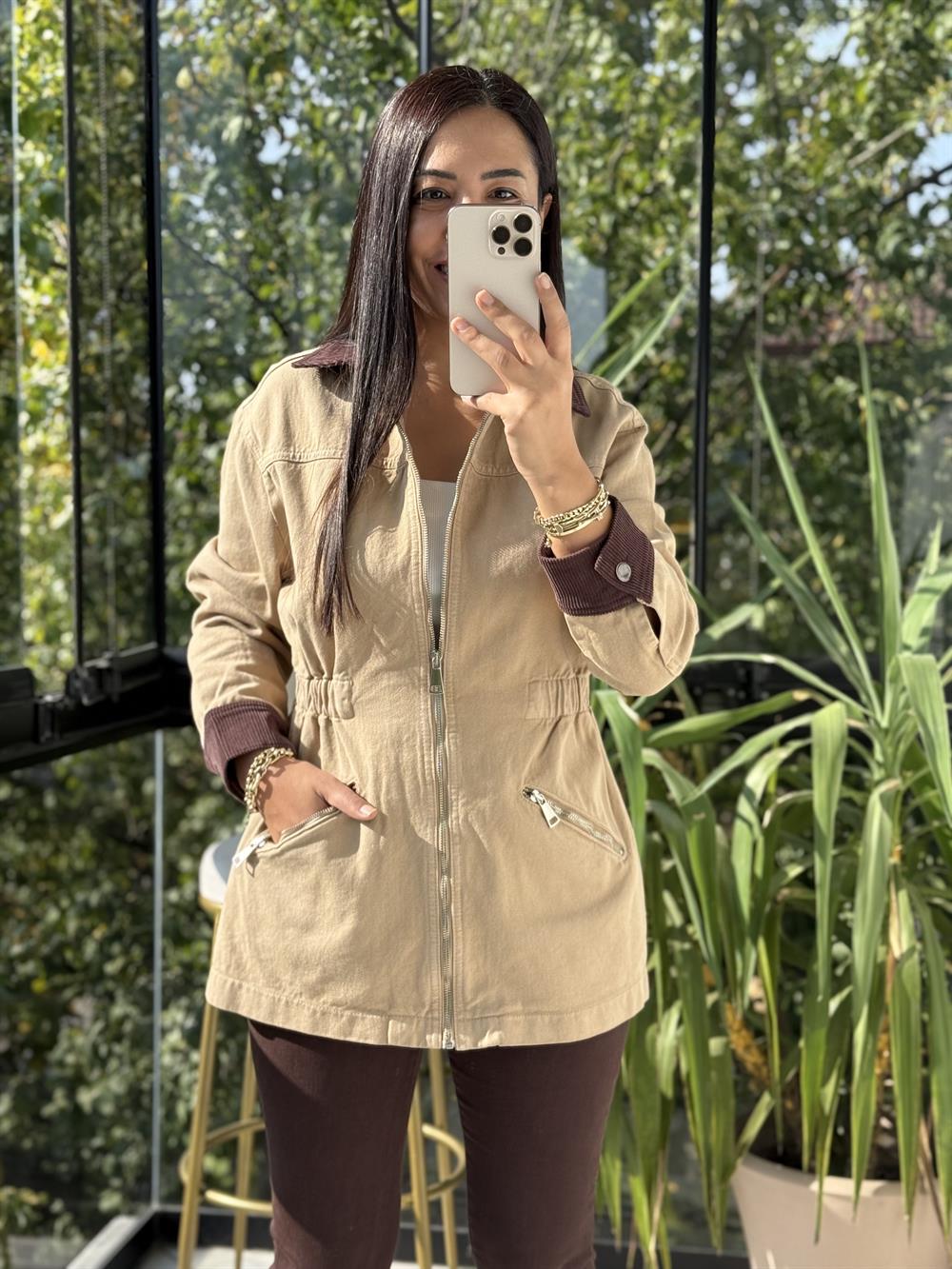 Kadife Detaylı Fermuarlı Kot Ceket Camel