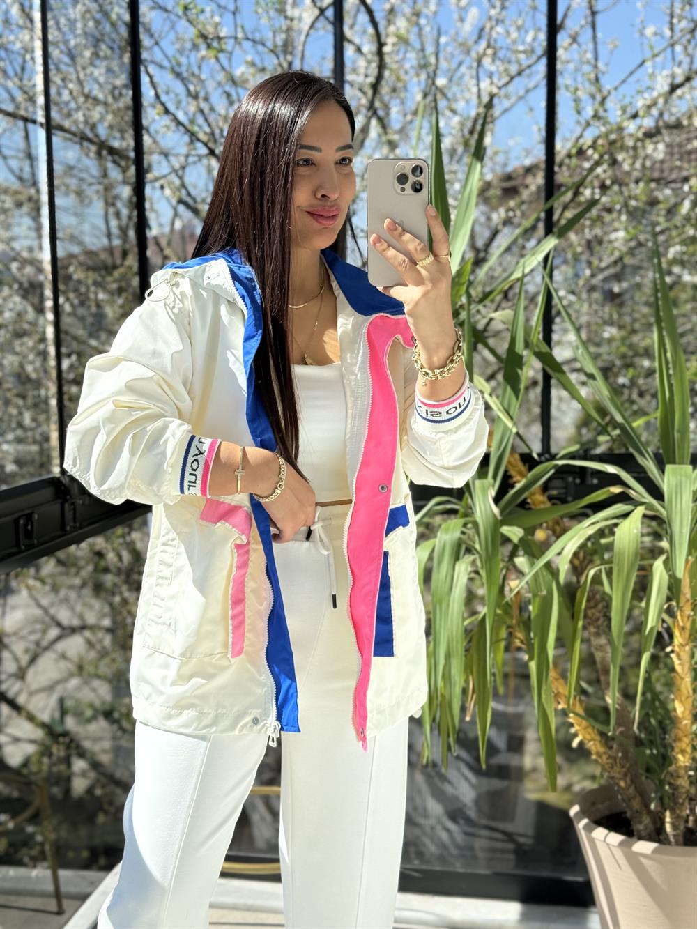 Neon Block Yağmurluk Ekru