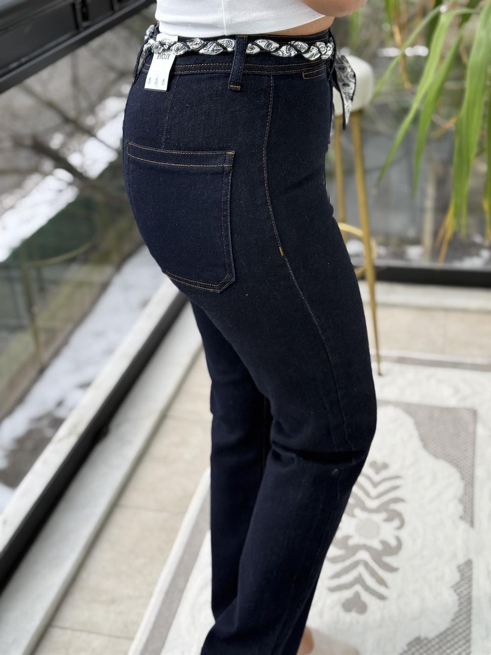 Cep Detaylı Kot Pantolon Lacivert