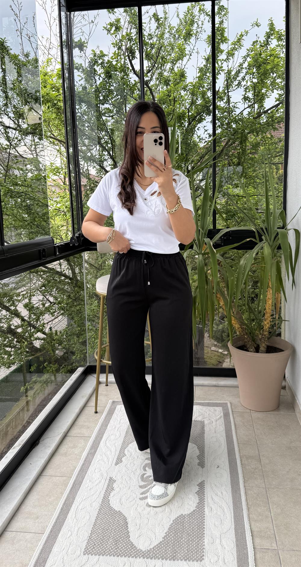 Bol Paça Dökümlü Pantolon Siyah