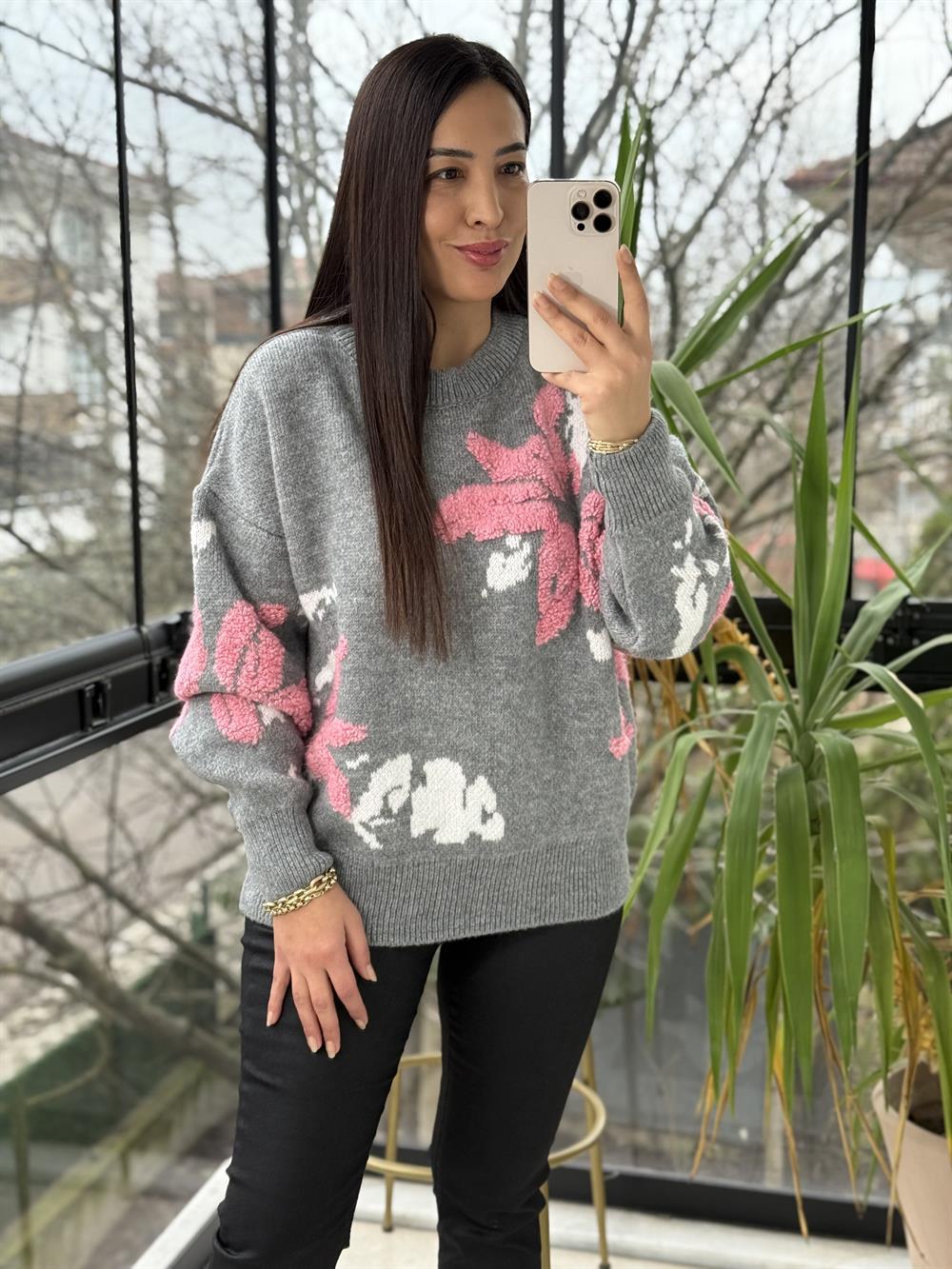 Çiçek Nakışlı Kazak Pembe