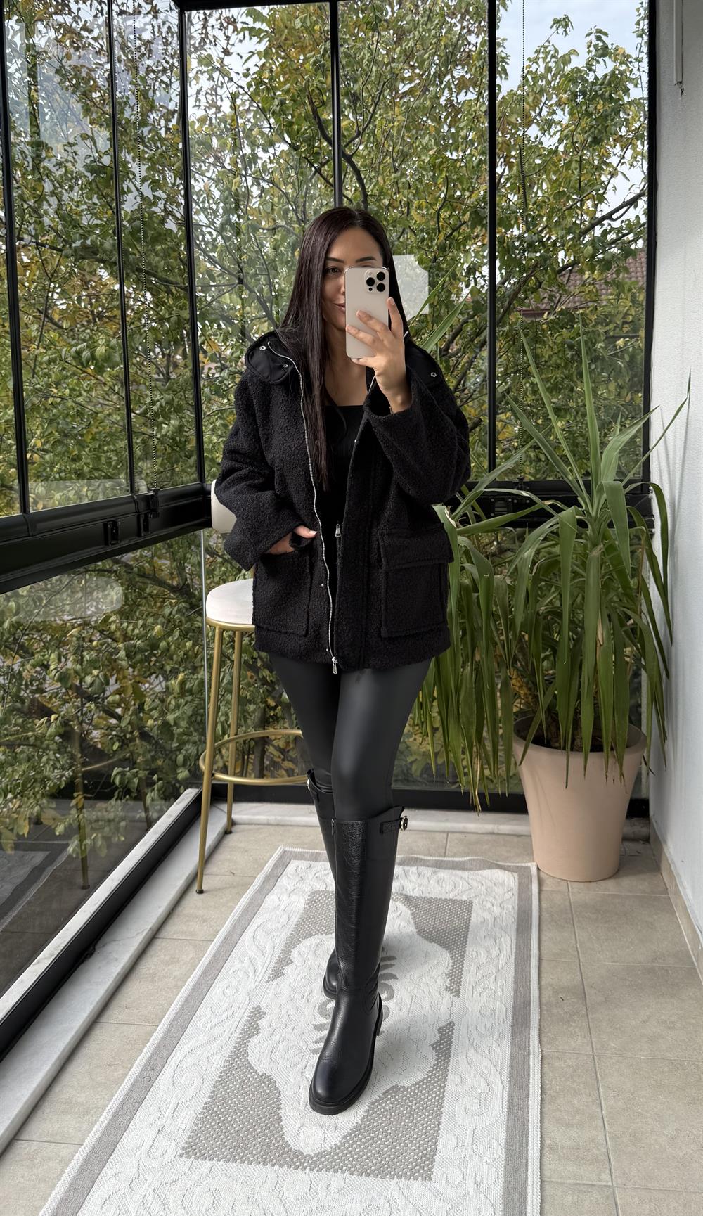 Cepli Kaşe Kaban Siyah