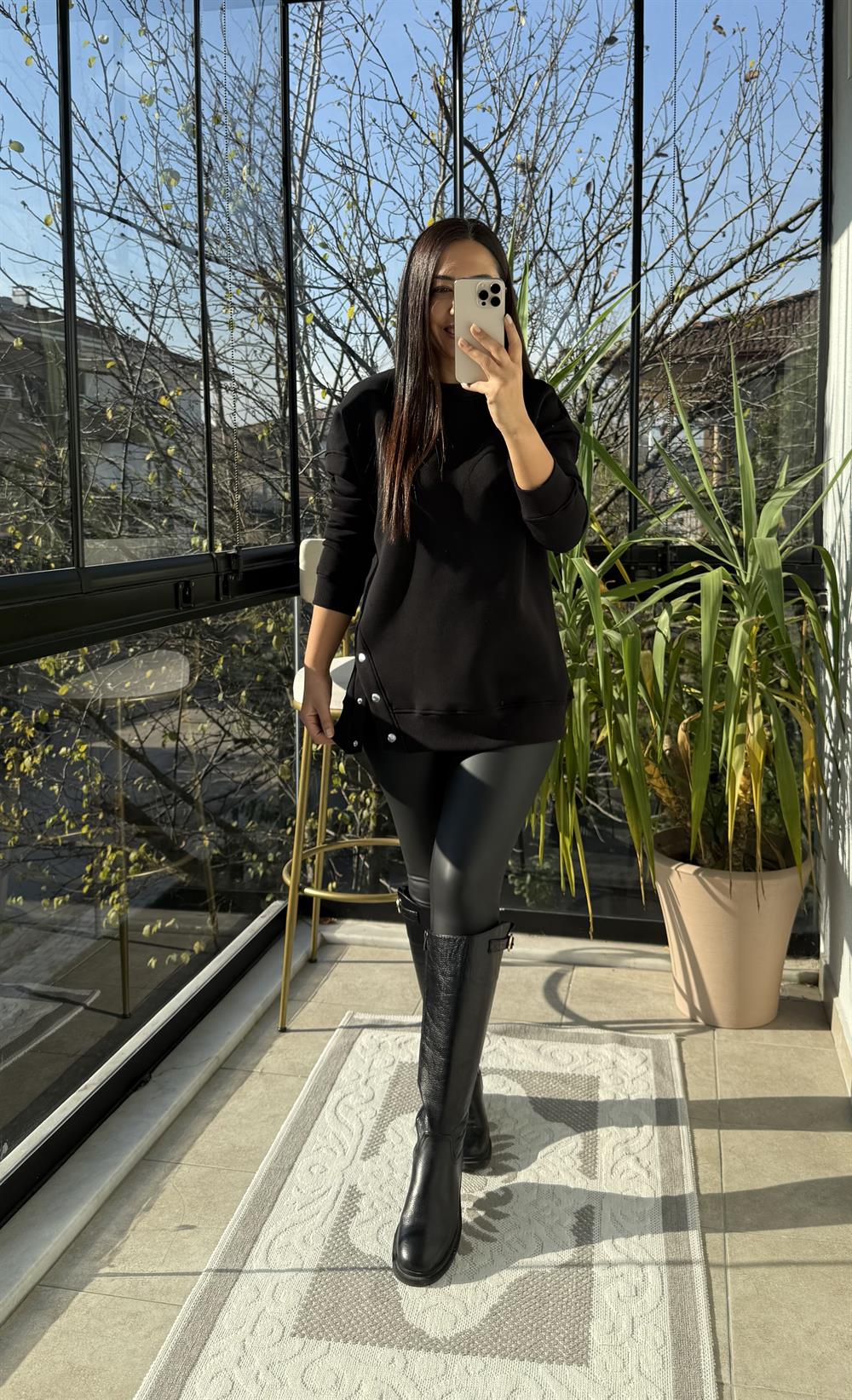 Yanı Çıtçıtlı Sweatshirt Siyah